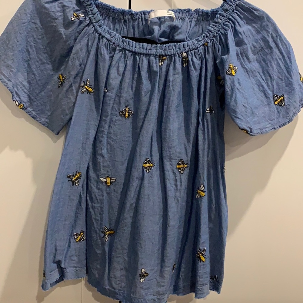 SFERRA CASUAL OFF SHOULDER BEE TOP